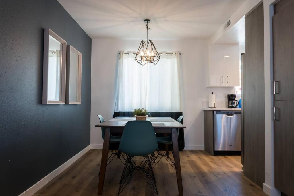 Stylish 2 Bed 1 And Half Bath Apartment Near Sofi Stadium, Lax, Forum 잉글우드 외부 사진