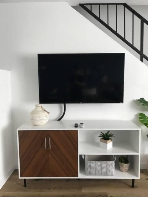 Stylish 2 Bed 1 And Half Bath Apartment Near Sofi Stadium, Lax, Forum 잉글우드 외부 사진