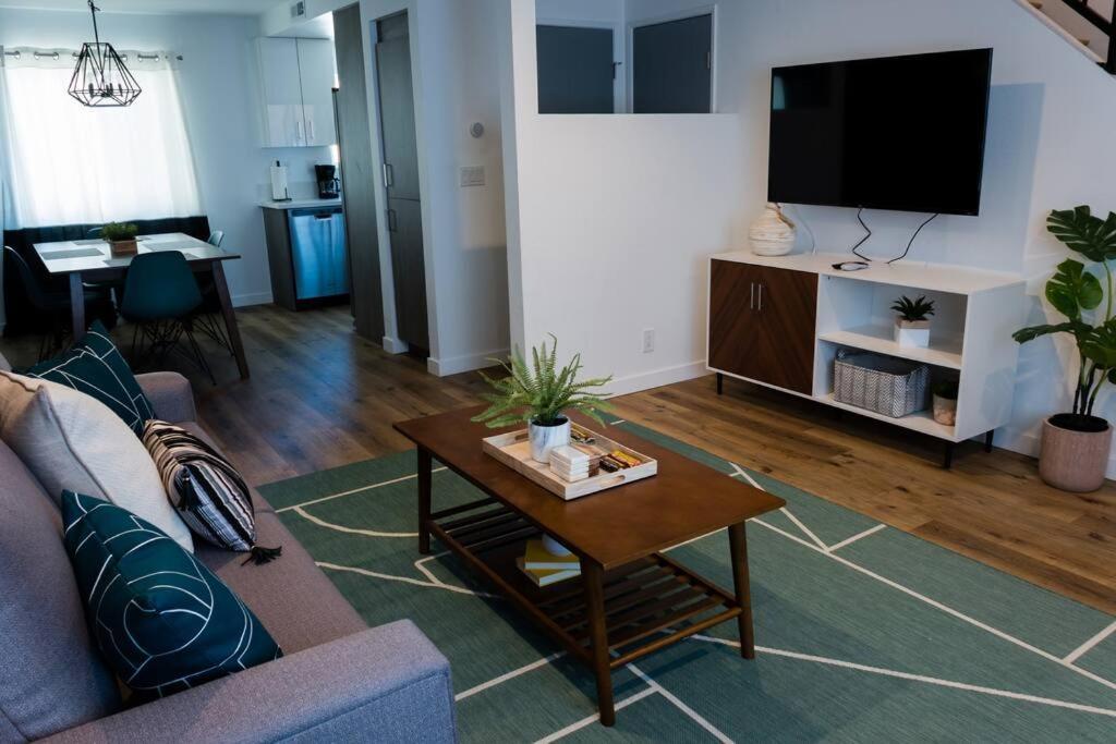 Stylish 2 Bed 1 And Half Bath Apartment Near Sofi Stadium, Lax, Forum 잉글우드 외부 사진